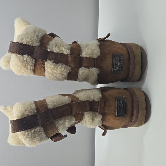UGG Australia Chestnut Boots with Outer Straps - Picture 6 of 10